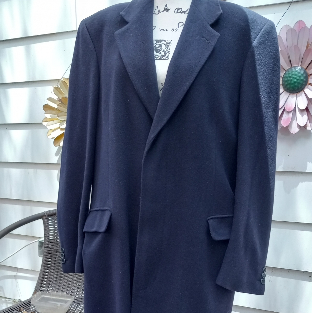 Man's top coat